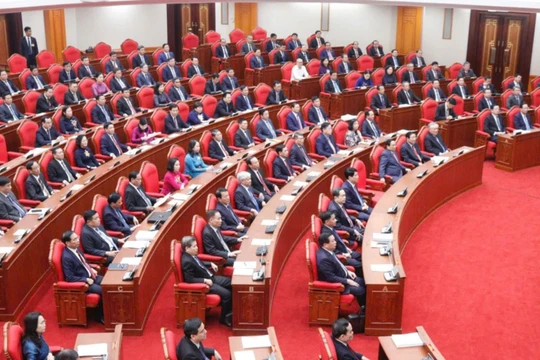 Bộ Chính trị thống nhất trình Trung ương Đảng phương án tinh gọn bộ máy