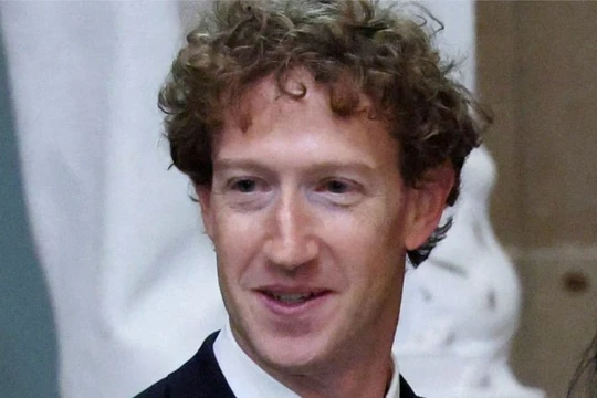 Mark Zuckerburg tại vụ kiện chống độc quyền của Meta. Ảnh: SMCP.