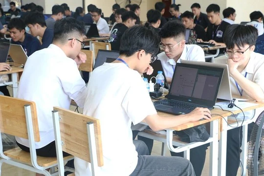 Cuộc thi "Sinh viên với Công ước Hà Nội" đã thu hút tới 33.136 bài dự thi đến từ 156 trường đại học, cao đẳng trên cả nước