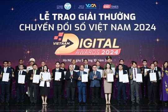 Qua 7 mùa tổ chức, Giải thưởng Chuyển đổi số Việt Nam đã tiếp cận hơn 21.000 cơ quan, tổ chức, doanh nghiệp trong và ngoài nước, thu hút gần 2.200 hồ sơ tham gia, tôn vinh khoảng 400 cơ quan, doanh nghiệp.