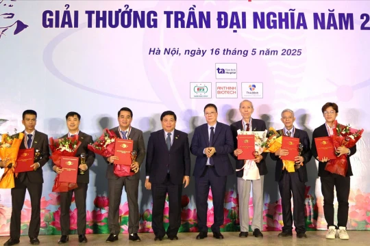 Phó Thủ tướng Nguyễn Chí Dũng: Giải thưởng Trần Đại Nghĩa tôn vinh quá khứ và khai mở tương lai