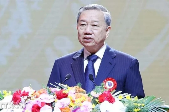 Tổng Bí thư Tô Lâm phát biểu tại Lễ kỷ niệm 100 năm Ngày Báo chí cách mạng Việt Nam. Ảnh: Thống Nhất/TTXVN.