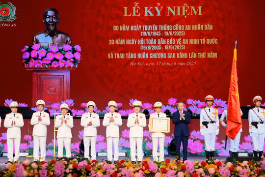 CAND thời đại số: Từ "lá chắn" an ninh đến "kiến trúc sư" xã hội số