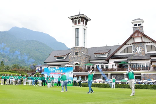 144 golfer chinh phục các giải thưởng lớn tại Giải Truyền thông số cúp VietTimes lần II/2025