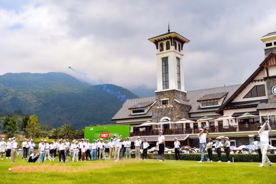 Khai mạc Giải golf Truyền thông số Cúp VietTimes “Nâng bước em đến trường” lần thứ nhất