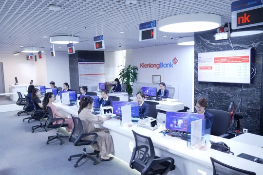 Lợi nhuận nhiều ngân hàng quy mô nhỏ tăng trưởng mạnh trong quý I