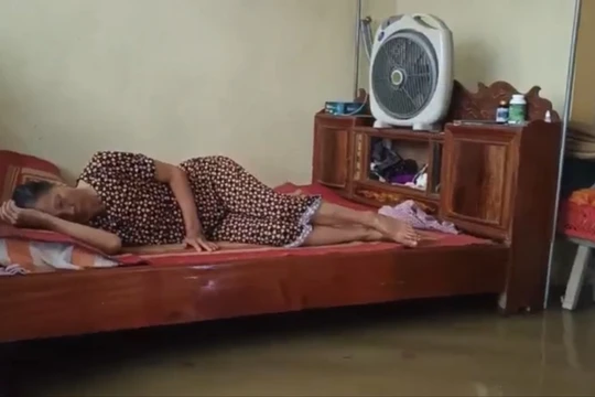 Mực nước lũ các sông trên địa bàn tỉnh Thanh Hóa đã đạt đỉnh và đang rút chậm.