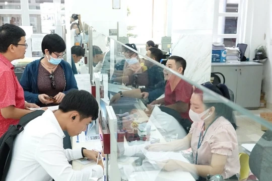 Người dân TPHCM có thể trích lục kết hôn, khai sinh ở bất cứ phường xã nào