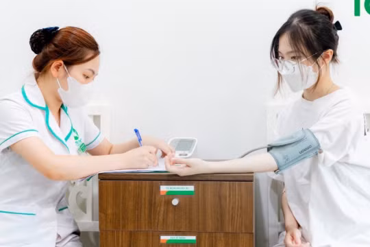 Bác sĩ chỉ ra 5 nguyên nhân làm trẻ hóa bệnh không lây nhiễm