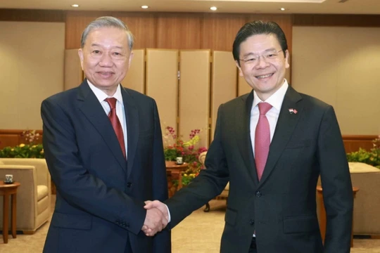 Việt Nam và Singapore nâng cấp quan hệ lên Đối tác Chiến lược Toàn diện