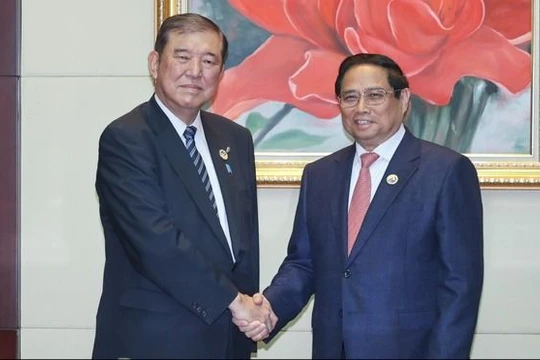 Thủ tướng đề nghị Nhật Bản cấp vốn ODA mới cho các dự án hạ tầng chiến lược