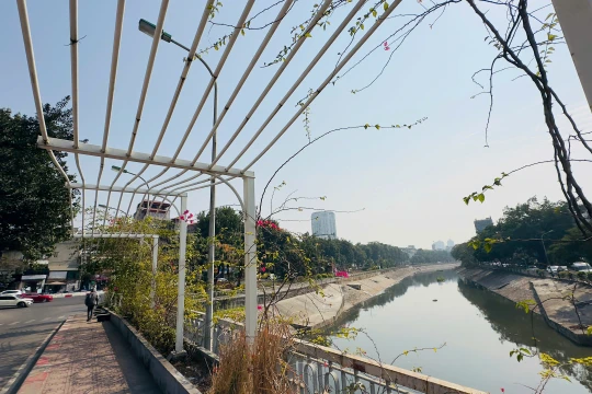 "Dòng sông chết" giữa lòng Hà Nội sau quyết định chốt phương án "hồi sinh"