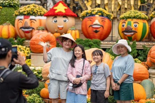 Vì sao ngày càng nhiều du khách chọn chơi Ba Na Hills vào chiều tối?