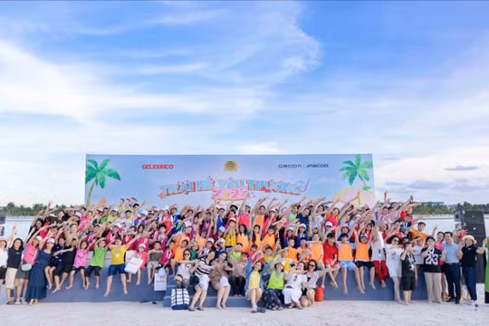 168 học sinh tiêu biểu tham gia “Trại hè yêu thương” tại Khu du lịch Quốc tế Đồi Rồng