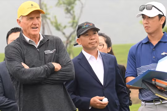 Huyền thoại “Cá mập trắng” Greg Norman khảo sát sân golf T&T Văn Lang Empire 