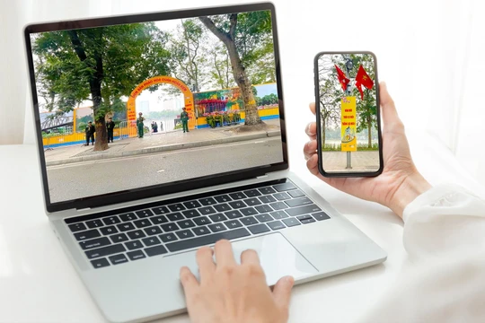 PVcomBank đồng hành cùng người dân Thủ đô chào đón năm mới Ất Tỵ 2025