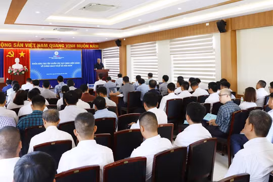 PTC3 tổ chức khóa tập huấn các quy định hiện hành về chính sách thuế và hóa đơn