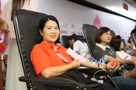 Chung tay dựng mái ấm cho gia đình khó khăn ở Lào Cai