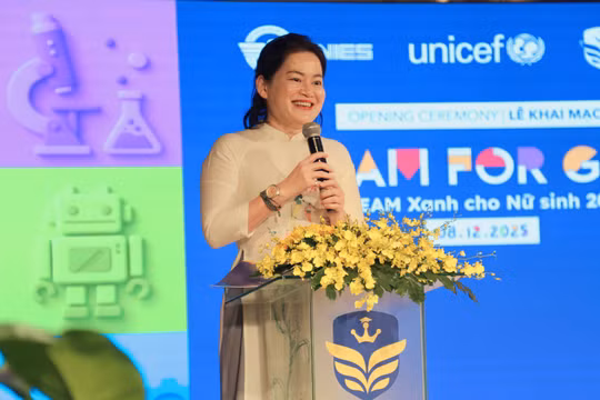 STEAM FOR GIRLS 2025: Hành trình nuôi dưỡng tư duy xanh và tự tin cho nữ sinh Việt Nam 