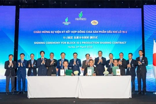 Tăng trưởng ổn định trong 6 tháng đầu năm, Petrovietnam tạo đà cho chiến lược dài hạn