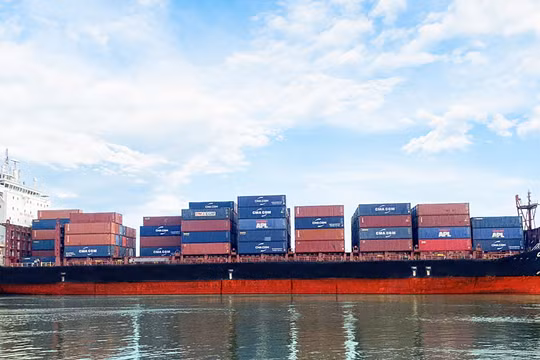 Hàng trăm container xuất khẩu qua cảng Chu Lai dịp đầu năm Ất Tỵ