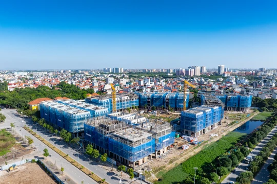 Soi tiến độ thi công các dự án cao cấp của Sunshine Group tại Ciputra và phía Đông Thủ đô 