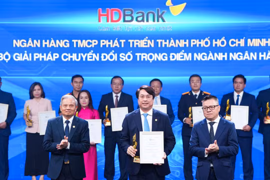 HDBank tiếp đạt Giải thưởng Chuyển đổi số Việt Nam 2025