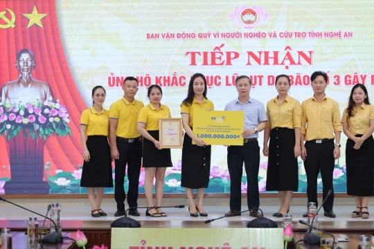 PVcomBank hỗ trợ nhân dân Nghệ An 1 tỷ đồng khắc phục hậu quả bão số 3 (bão Wipha)