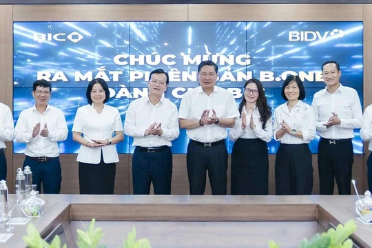 BIC nhận chuyển giao hệ thống quản trị nội bộ hiện đại từ BIDV