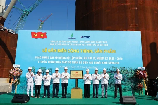 Khát vọng vươn mình từ những đại hội