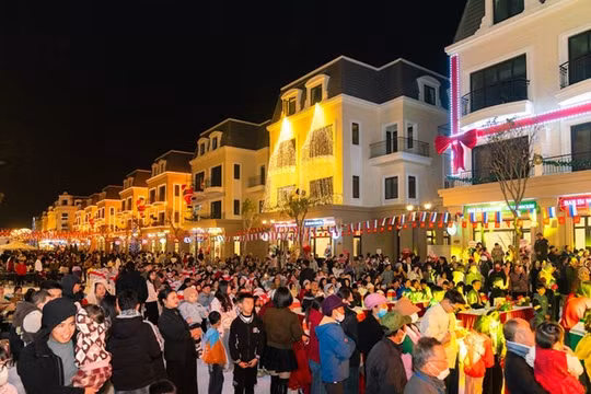 'Sống chất, đầu tư phất' tại Asia Vibe - Tâm điểm lễ hội của thành phố biên mậu