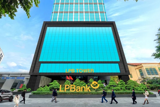 Lợi nhuận Quý I gần chạm mốc 3.200 tỷ đồng, Ngân hàng Lộc Phát chạy đà hiệu quả, vững vàng bứt phá