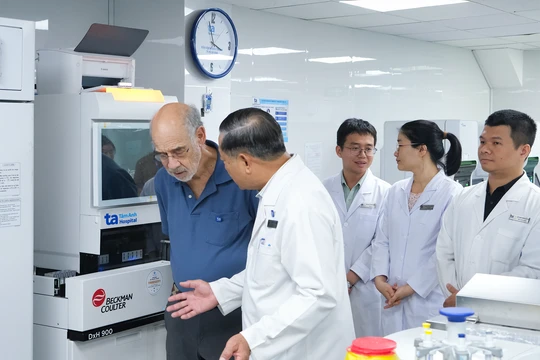 Bệnh viện Tâm Anh cùng Stanford (Mỹ) nghiên cứu, xét nghiệm viêm gan D đầu tiên tại Việt Nam