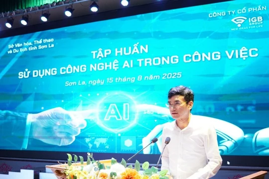 Sơn La tập huấn trí tuệ nhân tạo - Bước tiến thực hiện ''Bình dân học vụ số''