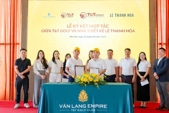 Cán bộ, nhân viên Văn Lang Empire T&T Golf Club sẽ được NTK Lê Thanh Hòa thiết kế đồng phục riêng
