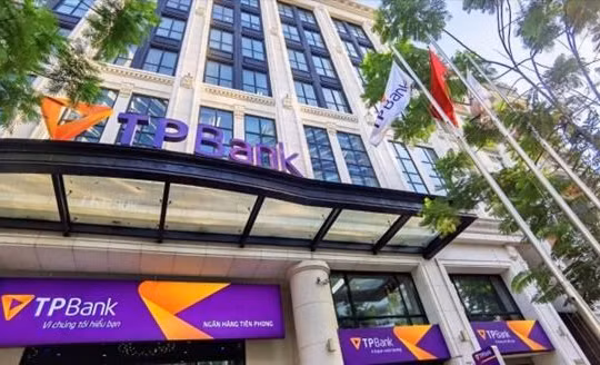 TPBank giảm lãi suất hỗ trợ người dân và doanh nghiệp vùng lũ