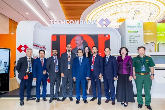 Techcombank khai phóng sức mạnh CĐS, giới thiệu giải pháp đột phá tại sự kiện CĐS ngành Ngân hàng 