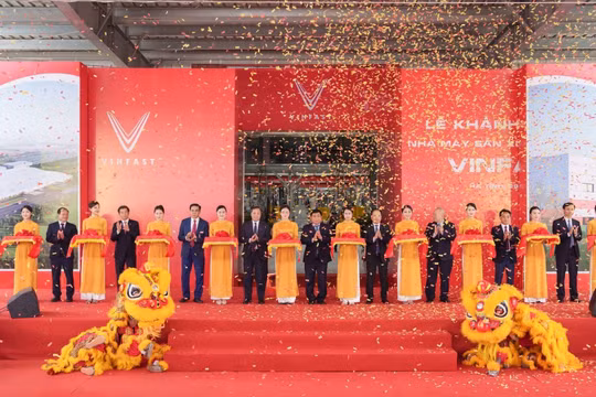 Vinfast khánh thành nhà máy sản xuất ô tô điện Hà Tĩnh 