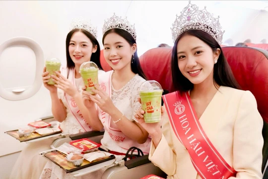 Tân Hoa hậu Việt Nam bay cùng Vietjet trên hành trình đầu tiên sau lễ đăng quang