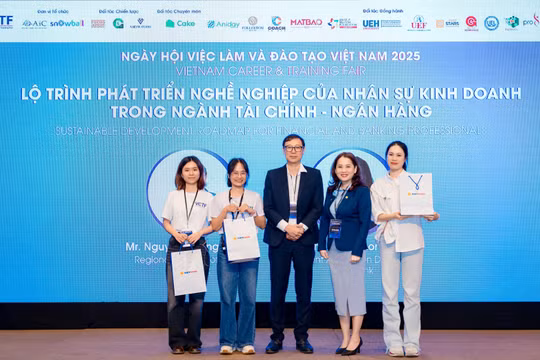 Vietbank nổi bật tại Ngày hội Việc làm và Đào tạo VCTF Vietnam 2025