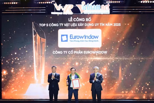 Eurowindow 9 năm vững vàng Top 5 công ty VLXD uy tín 