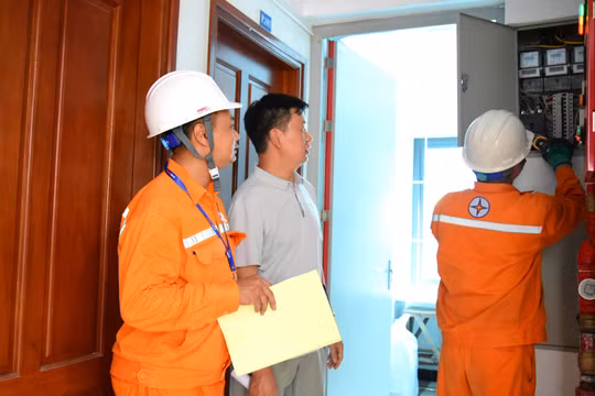  EVNHANOI tích cực tuyên truyền phòng cháy chữa cháy