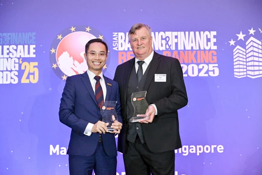 Nam A Bank nhận cú đúp giải thưởng Quốc tế 