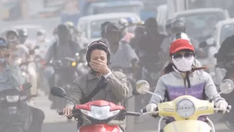 Nhiều khoảng thời gian trong năm, các thành phố lớn ở Việt Nam bị ô nhiễm không khí nghiêm trọng. Ảnh: Dân Sinh
