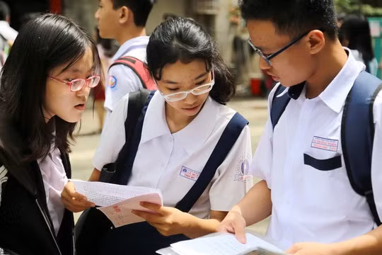 Đáp án đề thi Anh tốt nghiệp THPT 2020 mã đề 423, tra cứu đáp án đề thi môn tiếng Anh THPT 2020 mã đề 423, đáp án tham khảo môn tiếng Anh mã đề 423