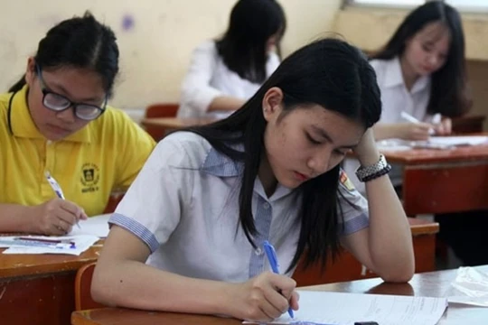 Thi tuyển sinh vào lớp 10. Ảnh: Internet