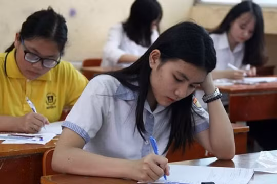 Thi tuyển sinh vào lớp 10. Ảnh: Internet