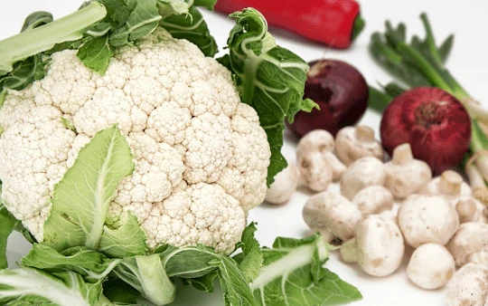 Lợi ích tuyệt vời của rau củ quả màu trắng và nâu. Ảnh: Boldsky