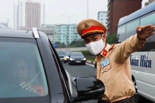 Từ 15/5 đến 14/6, CSGT TP.HCM sẽ yêu cầu dừng xe kiểm tra mà không cần lý do. Ảnh minh họa