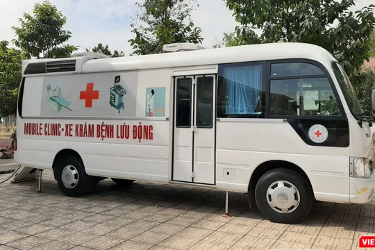 Người cách ly sẽ được chụp X quang kiểm tra ngay tại BV dã chiến khi có chỉ định. Ảnh: Nguyễn Trăm